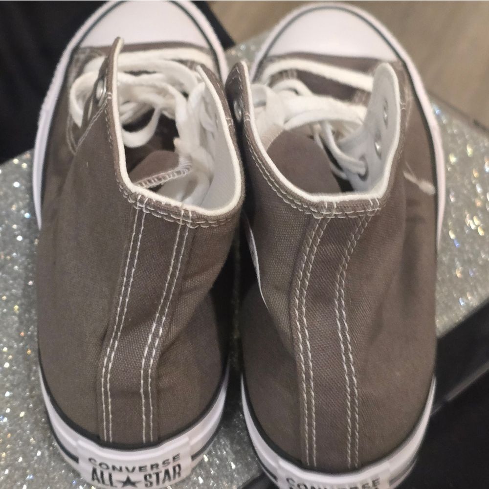 Converse Chuck Taylor All Star Canvas Hi‎ Sneakers - Picture 8 of 9